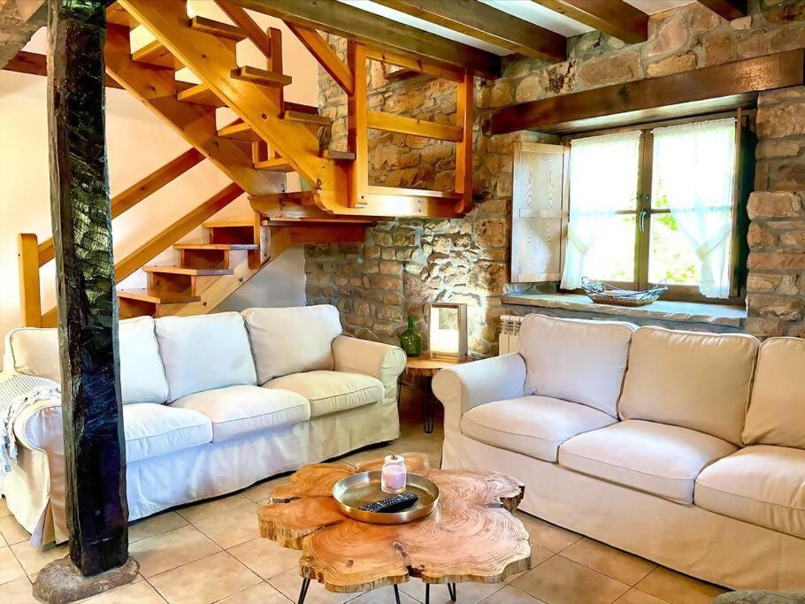 Lodge El Currillo Preciosa Al Lado Cabarceno *