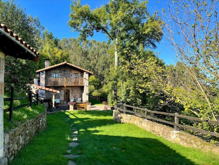 El Currillo Preciosa Al Lado Cabarceno Lodge